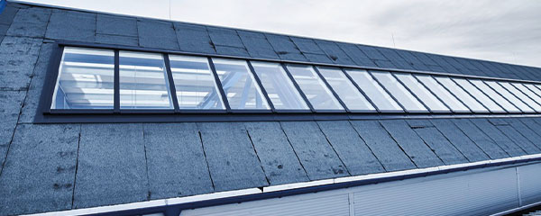dach grau fensterzeile